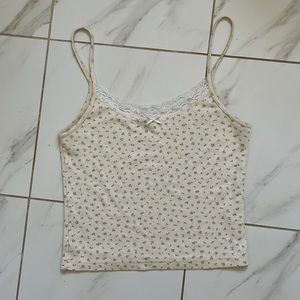 brandy melville tank w/green flowers
